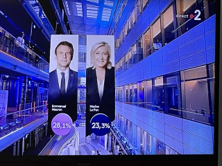 5C6000F0-5BA9-4E02-8328-2FA5F38BF5DD